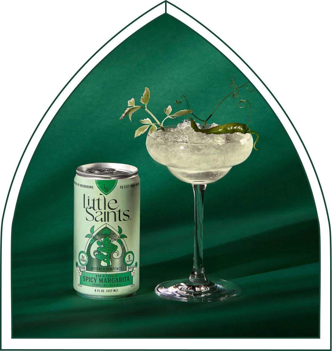 Spicy Margarita Little Saints lifestyle — margarita sin alcohol jalapeño lima burbujeante