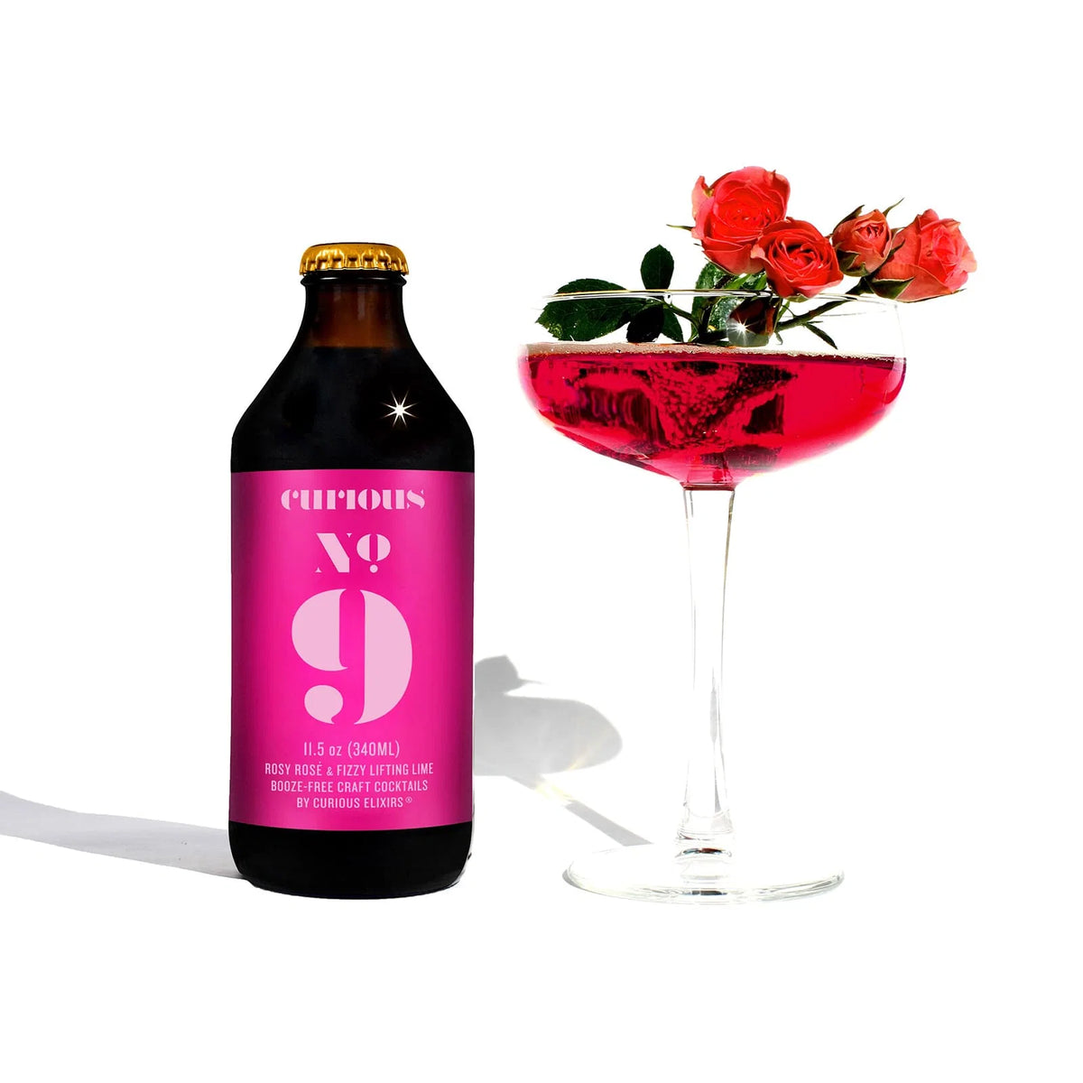Curious No. 9 Curious Elixirs servido en copa — rose sin alcohol floral citrico uvas Chardonnay