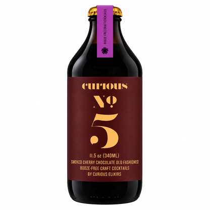 Curious No. 5 sin alcohol de Curious Elixirs — botella frontal Old Fashioned ahumado cereza cacao El Buen Bar Panama